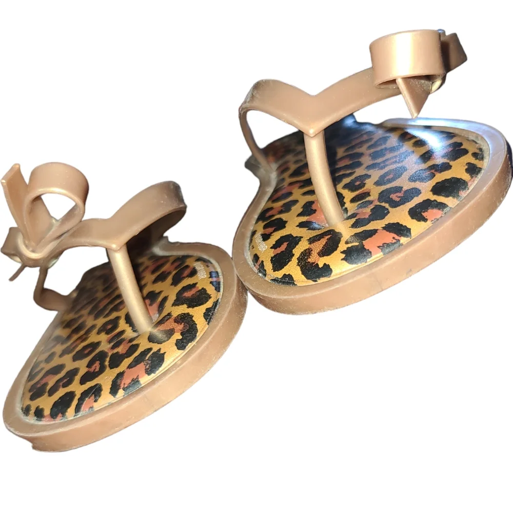 Mel Dreamed by Melissa Leopard Print Flip Flop  Sandals Kids Size 1